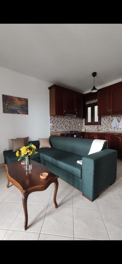 Panos Luxury Suites Калампака Экстерьер фото
